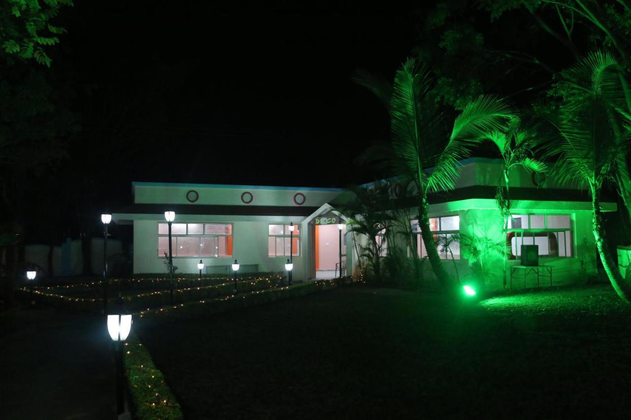 Fun And Food Resort & Holidays Harsola Bagian luar foto