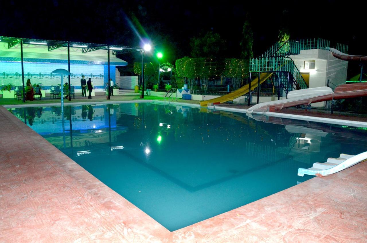 Fun And Food Resort & Holidays Harsola Bagian luar foto