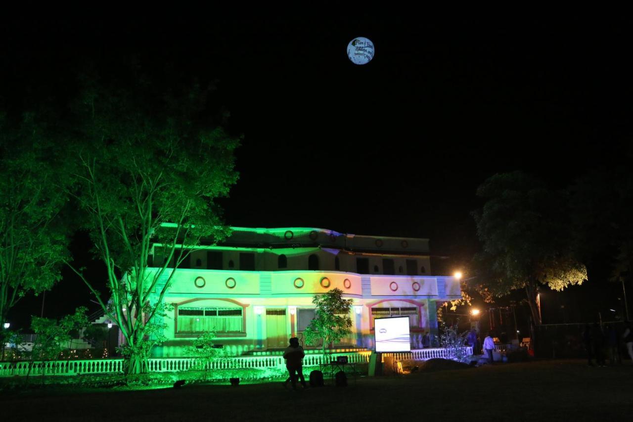 Fun And Food Resort & Holidays Harsola Bagian luar foto
