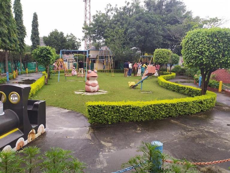 Fun And Food Resort & Holidays Harsola Bagian luar foto