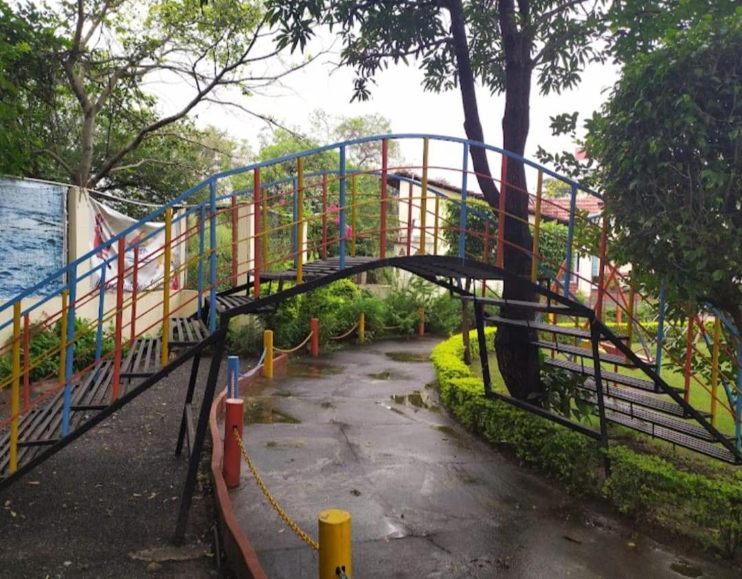 Fun And Food Resort & Holidays Harsola Bagian luar foto